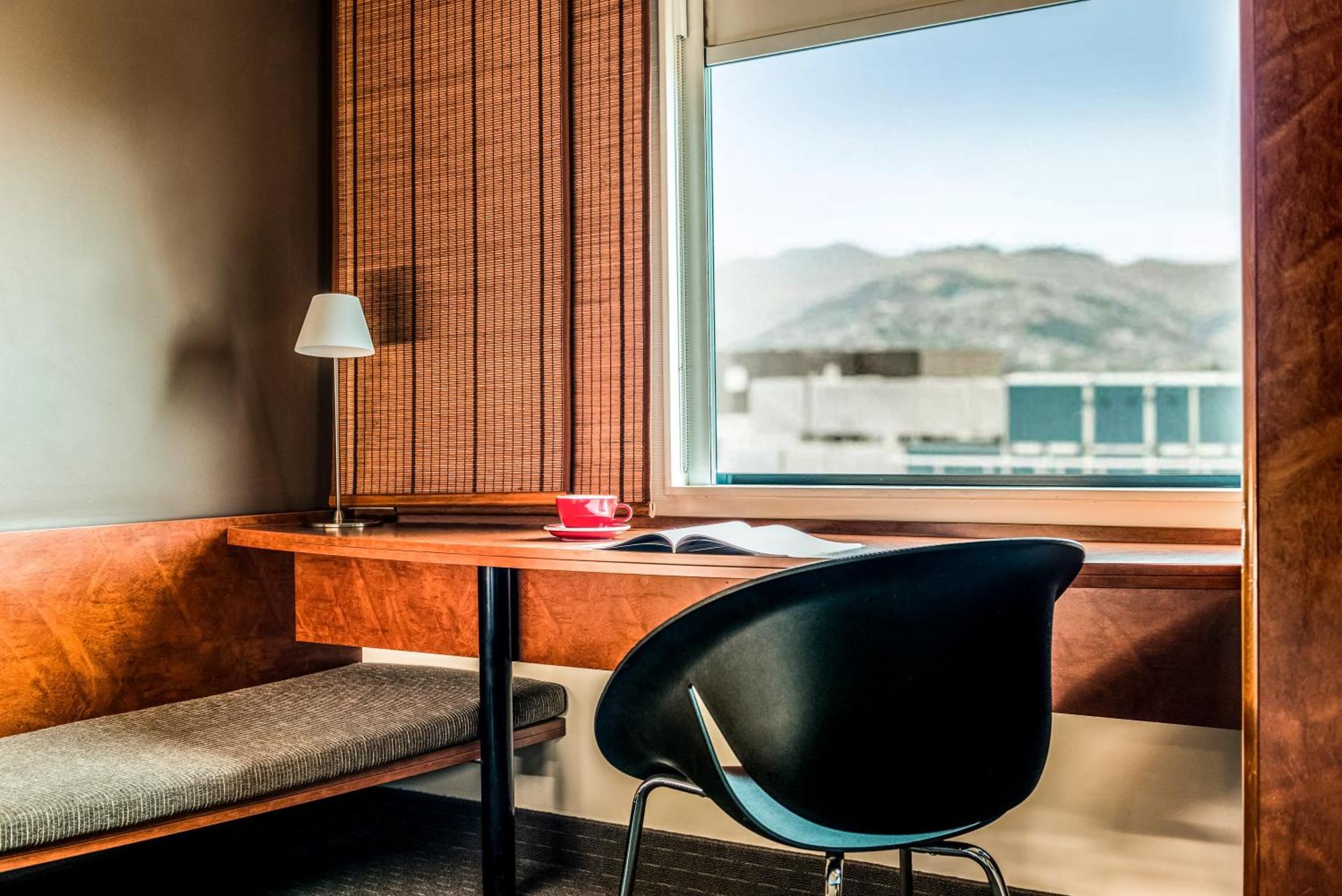 Ibis Christchurch Dış mekan fotoğraf